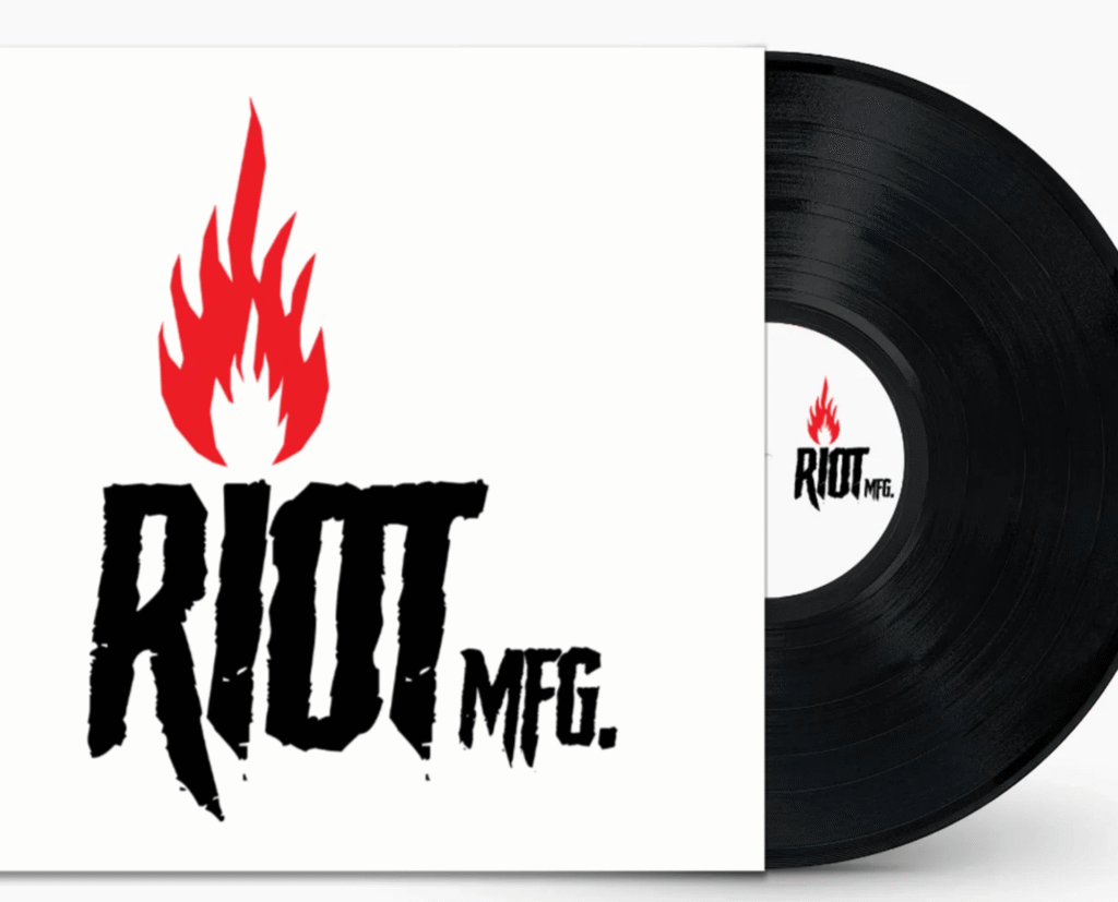 RIOT vinyl white